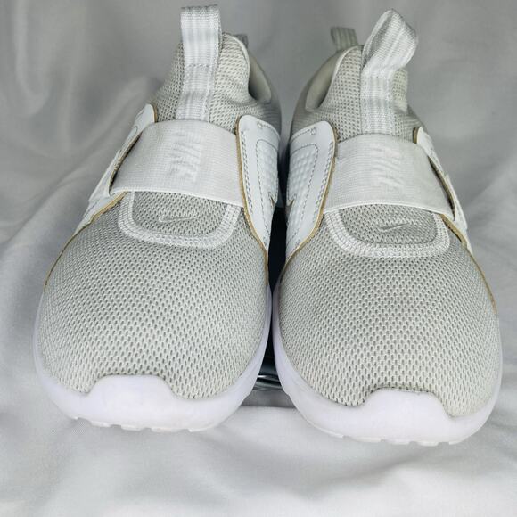 Nike Womens AD Comfort DJ1001-001 White Running Shoes Sneakers Size 6.5 - Picture 4 of 8